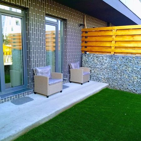 Studio Oxford-Campus Sat Vacanta Constanta Bagian luar foto