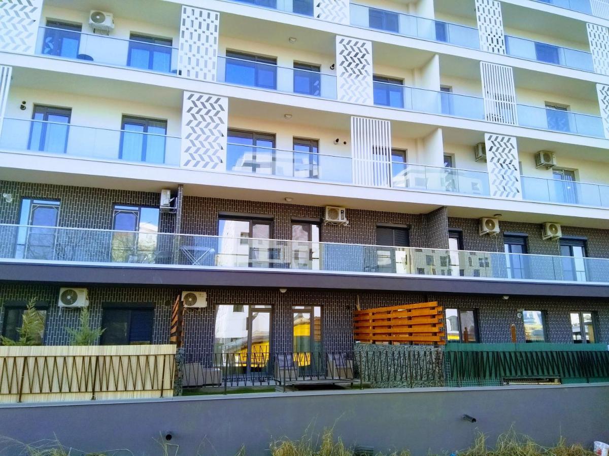 Studio Oxford-Campus Sat Vacanta Constanta Bagian luar foto