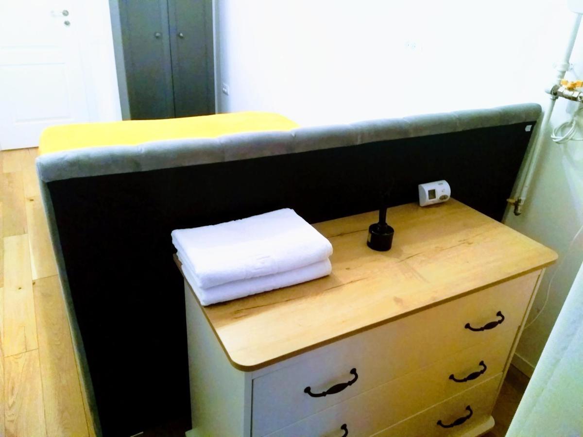 Studio Oxford-Campus Sat Vacanta Constanta Bagian luar foto