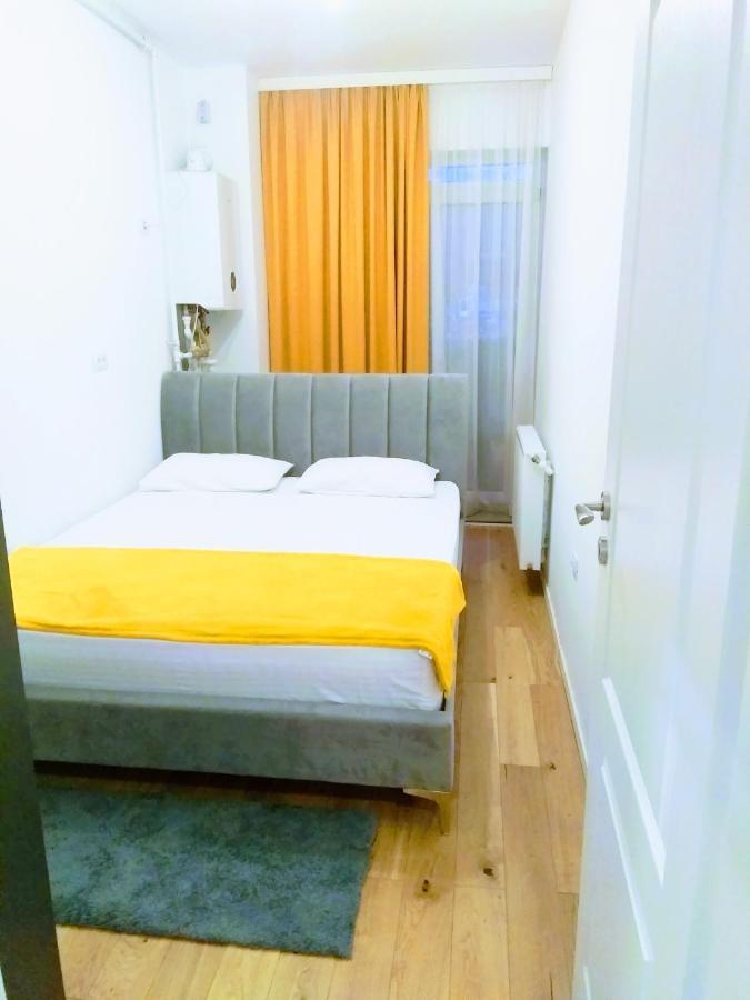 Studio Oxford-Campus Sat Vacanta Constanta Bagian luar foto
