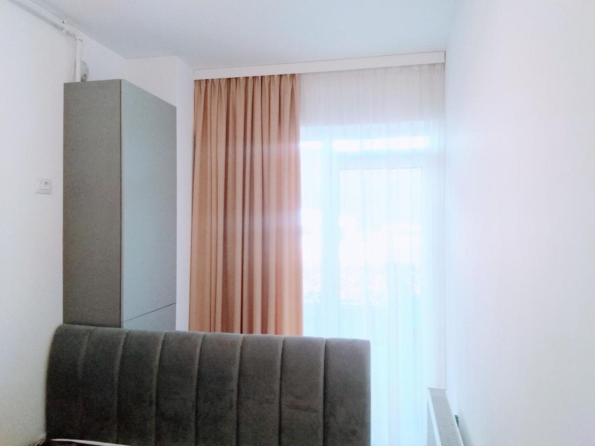 Studio Oxford-Campus Sat Vacanta Constanta Bagian luar foto